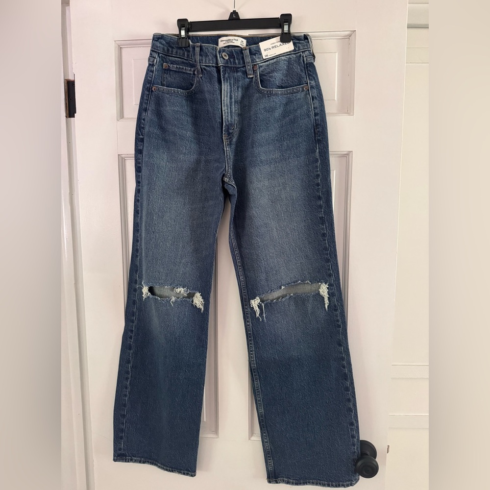 Abercrombie & Fitch high rise 90s relaxed jeans